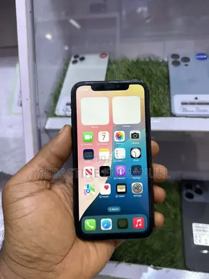 Apple iPhone XR 64 GB Black