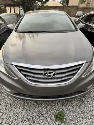 Hyundai Sonata 2012 Silver