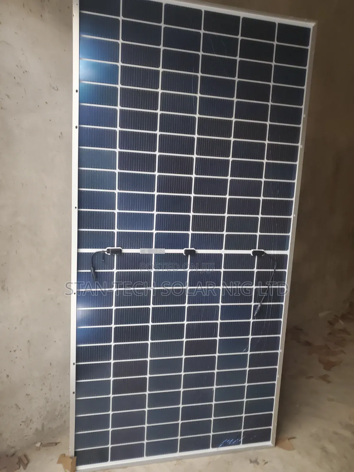 600watts Jinko Bifacial Panel