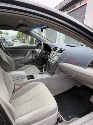 Toyota Camry LE 4dr Sedan (2.4L 4cyl 5A) 2008 Gray