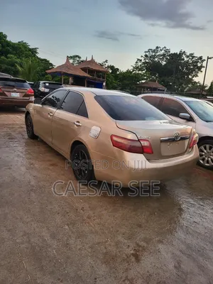 Toyota Camry 2008 Gold