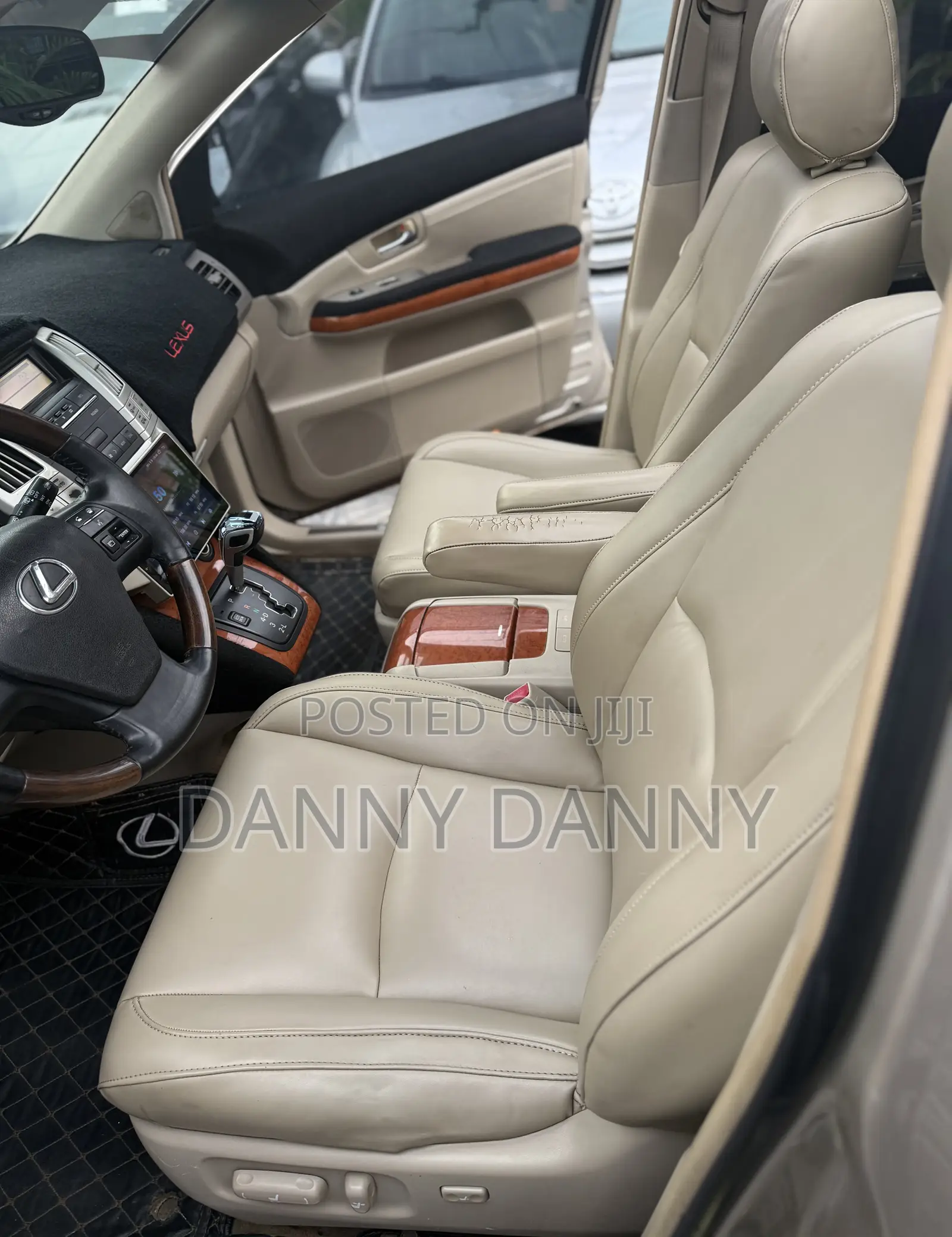 Lexus RX 330 2005 Gold