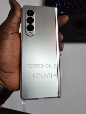 Samsung Galaxy Z Fold3 5G 256 GB Silver