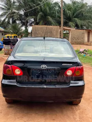 Toyota Corolla 2003 Black
