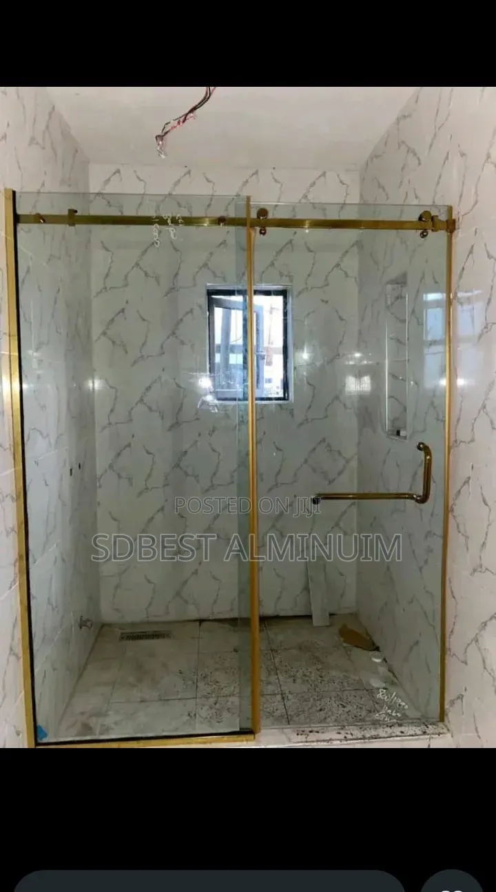 Toilet Glass Shower Work