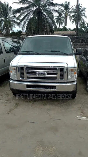 Ford E250 2014 White