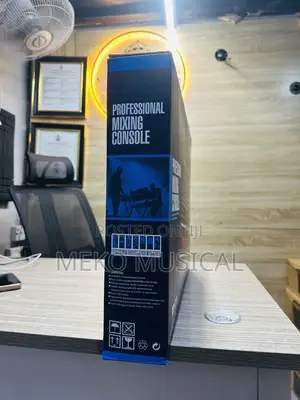 12 Channels Mixer
