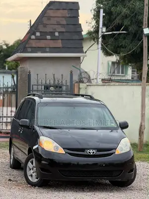 Toyota Sienna 2008 Black
