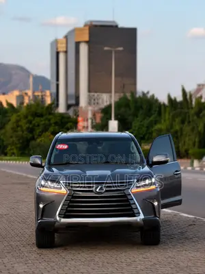 Lexus LX 570 (5 seats) AWD 2019 Gray
