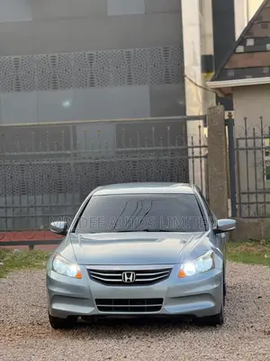 Honda Accord 2011 Gray