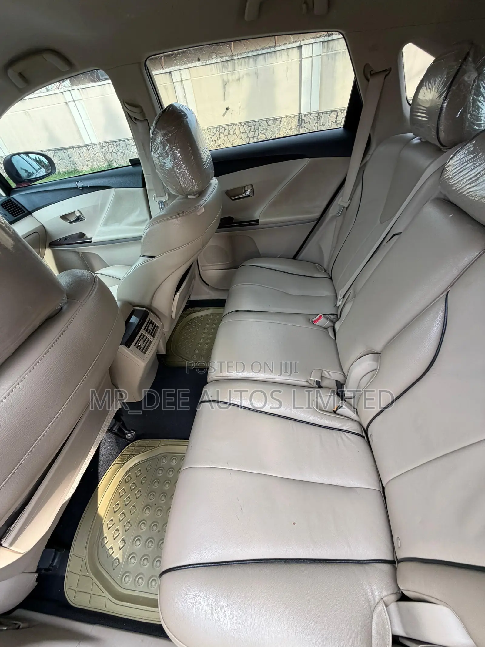 Toyota Venza 2010 Red