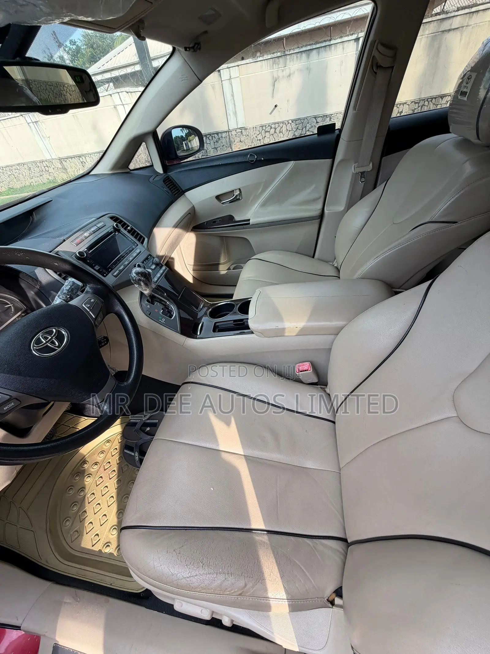Toyota Venza 2010 Red