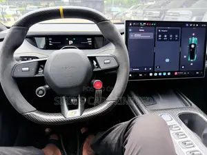 New Xiaomi SU7 Ultra EV RWD 2025 Green