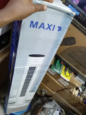 Maxi 40" Oscillating White Tower Fan With Remote Control