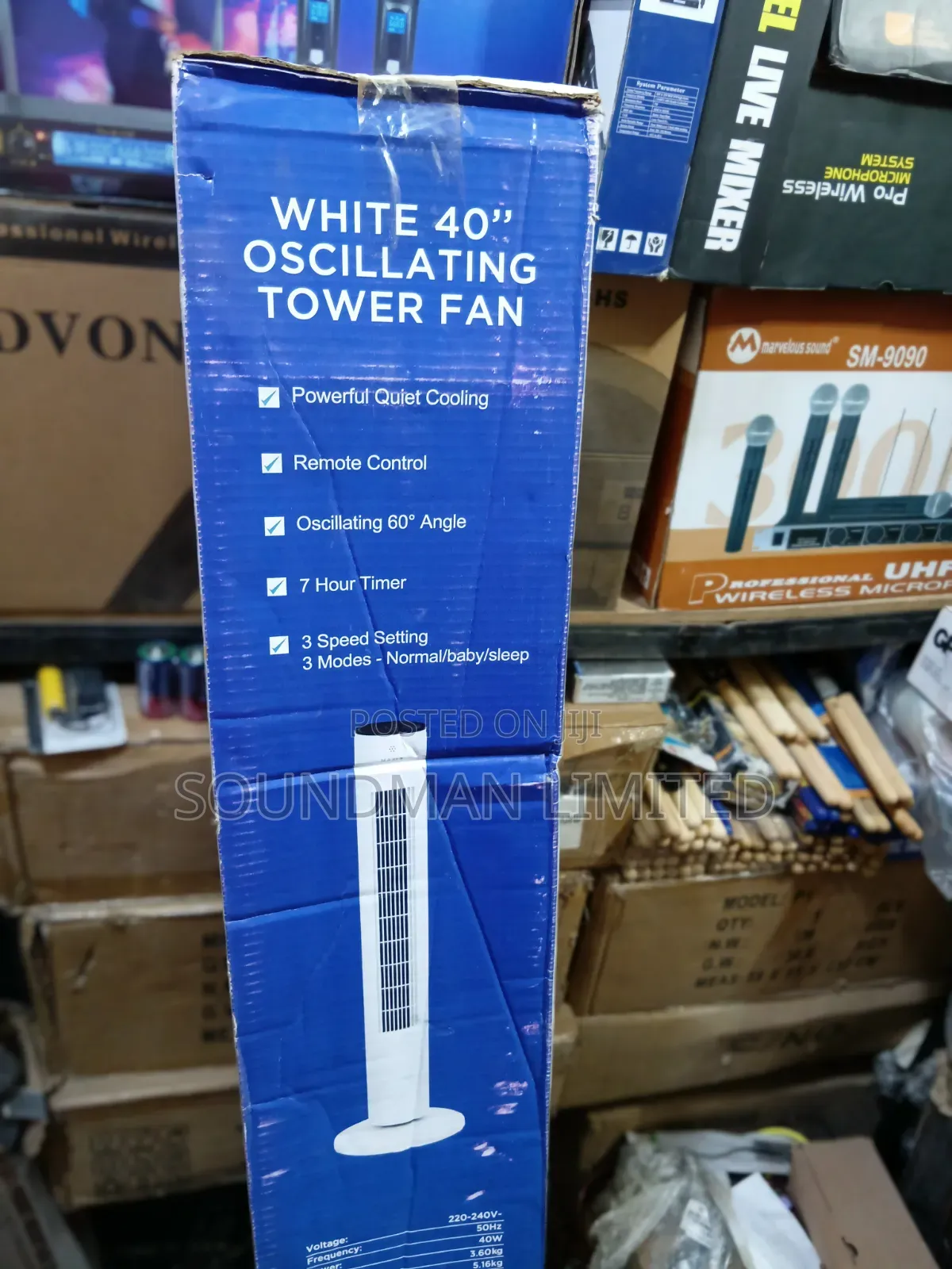 Maxi 40" Oscillating White Tower Fan With Remote Control