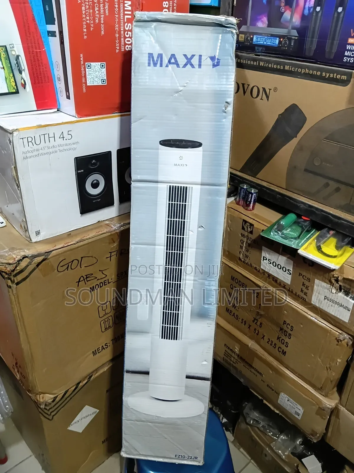 Maxi 40" Oscillating White Tower Fan With Remote Control