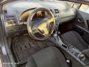 Toyota Avensis 2006 Gray