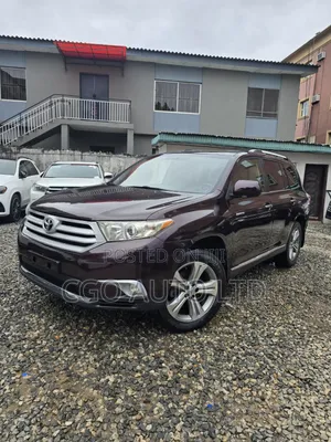 Toyota Highlander Limited 2012 Burgundy