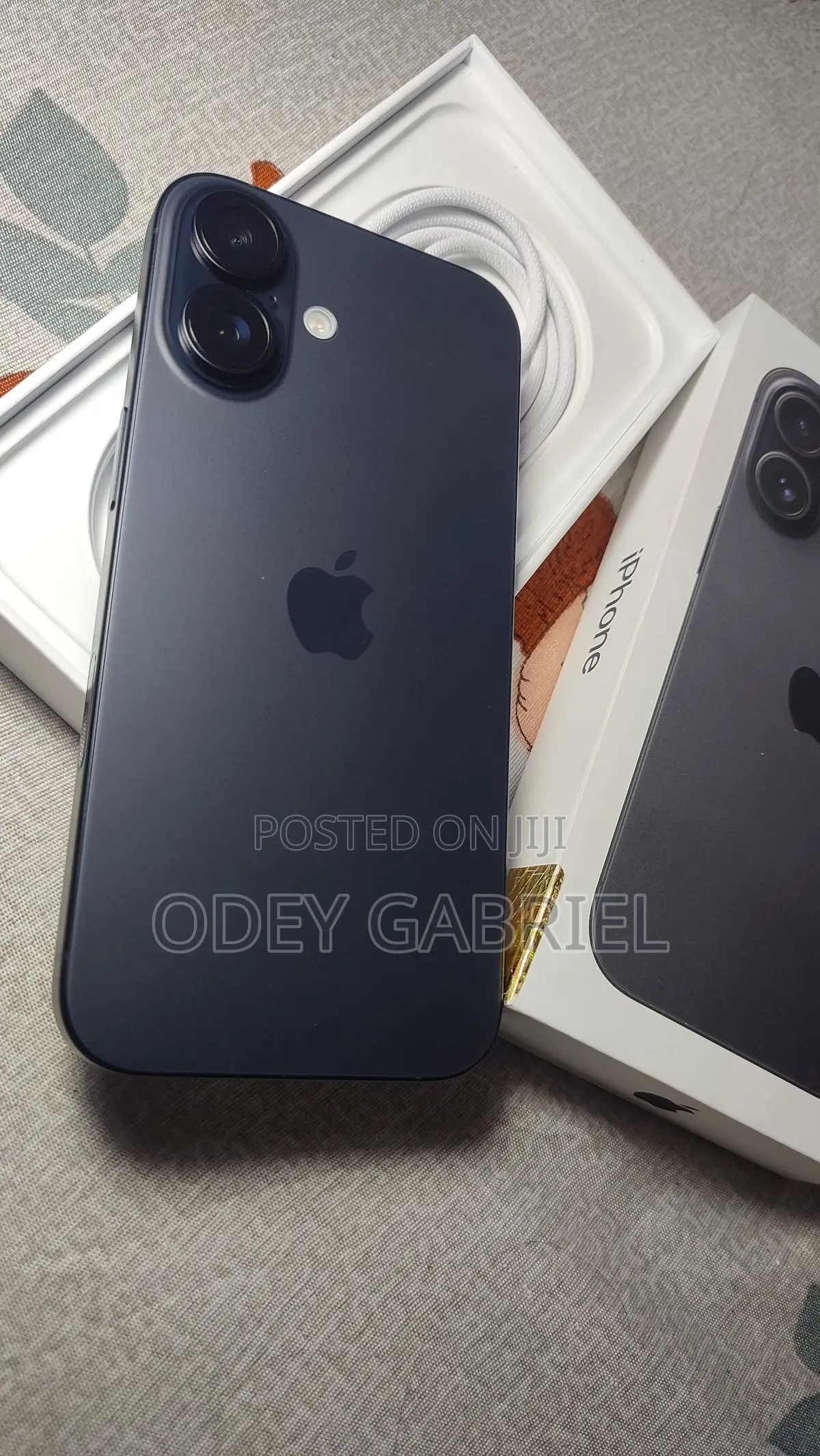 Apple iPhone 16 128 GB Black