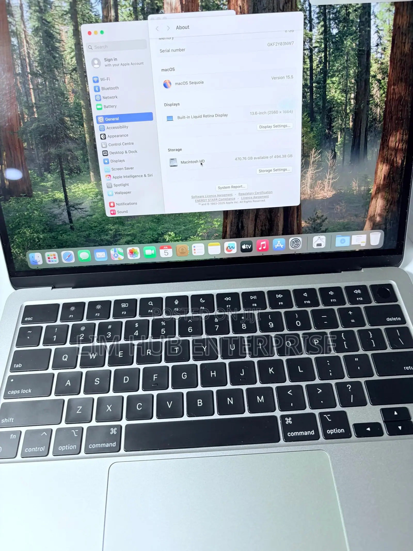 Laptop Apple MacBook Air 2022 M2 8GB Apple M2 SSD 512GB