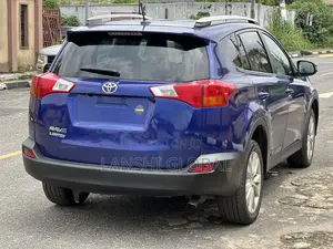 Toyota RAV4 Limited 4dr SUV (2.5L 4cyl 6A) 2015 Blue