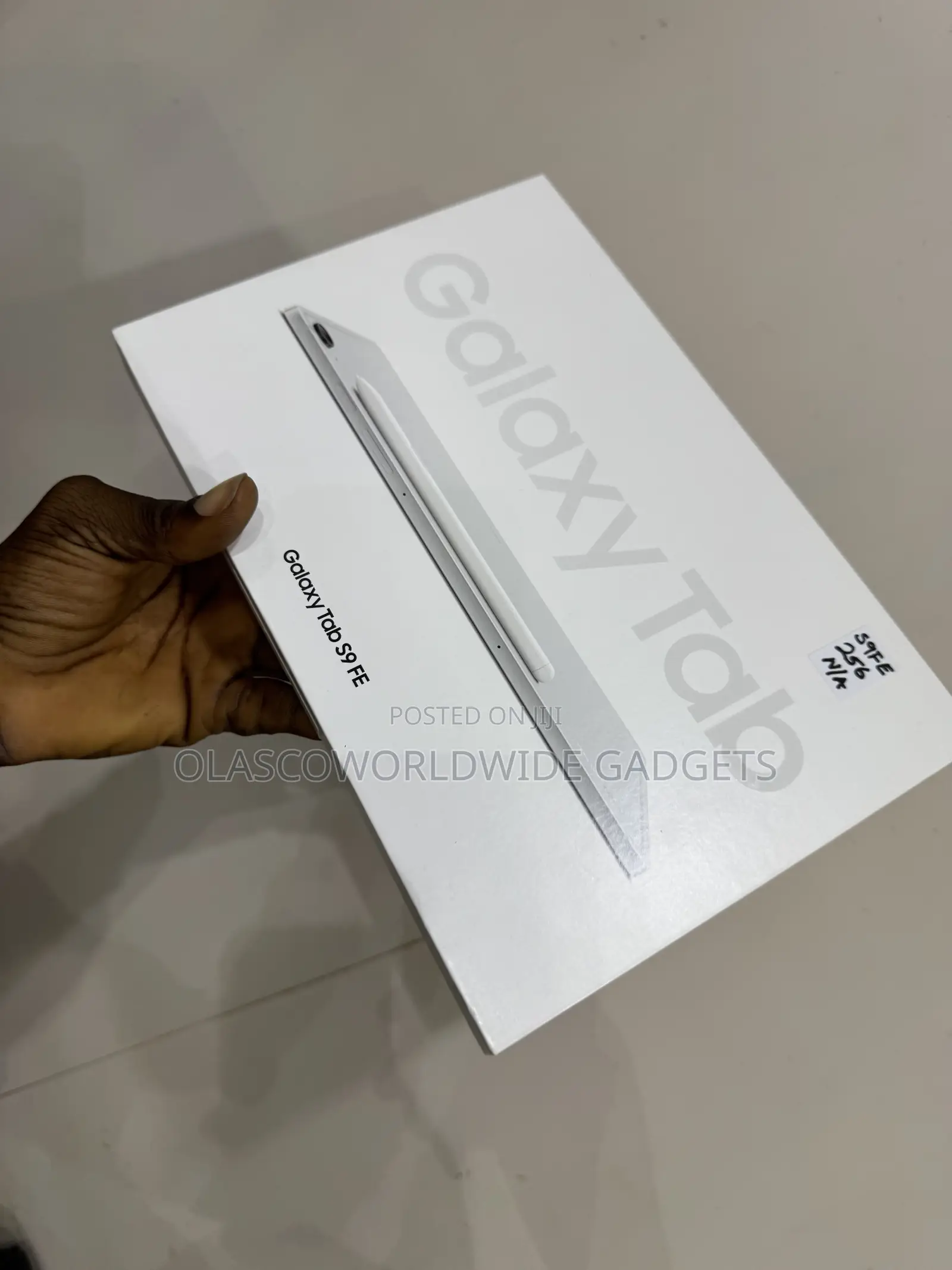 New Samsung Galaxy Tab S9 FE 256 GB Silver