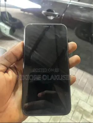 Apple iPhone XR 64 GB Black