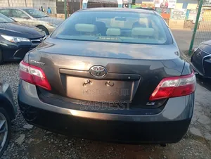 Toyota Camry 2009 Gray