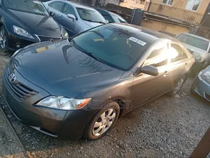 Toyota Camry 2009 Gray
