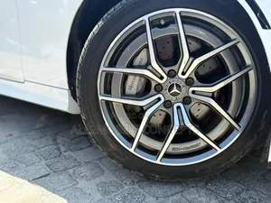 Mercedes-Benz E450 2020 White