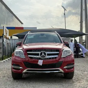 Mercedes-Benz GLK-Class 2013 Red