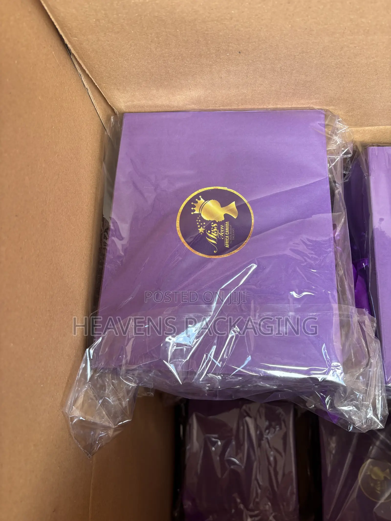 Award Boxes And Card Board Boxes Are Available