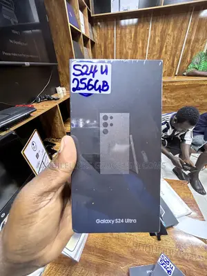 New Samsung Galaxy S24 Ultra 256 GB