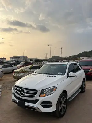 Mercedes-Benz GLE-Class 2017 White