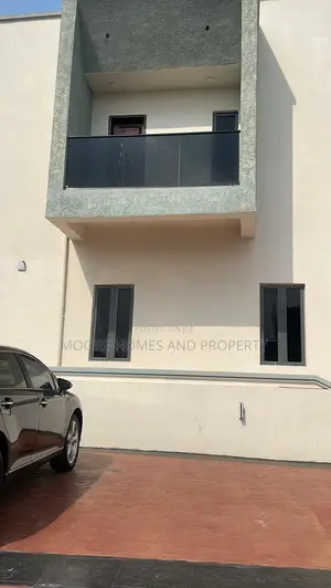 2bdrm Townhouse / Terrace in Omole Phase 2 for rent