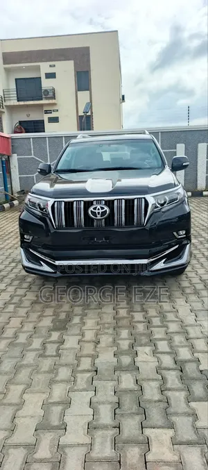 Toyota Land Cruiser Prado 2016 Black