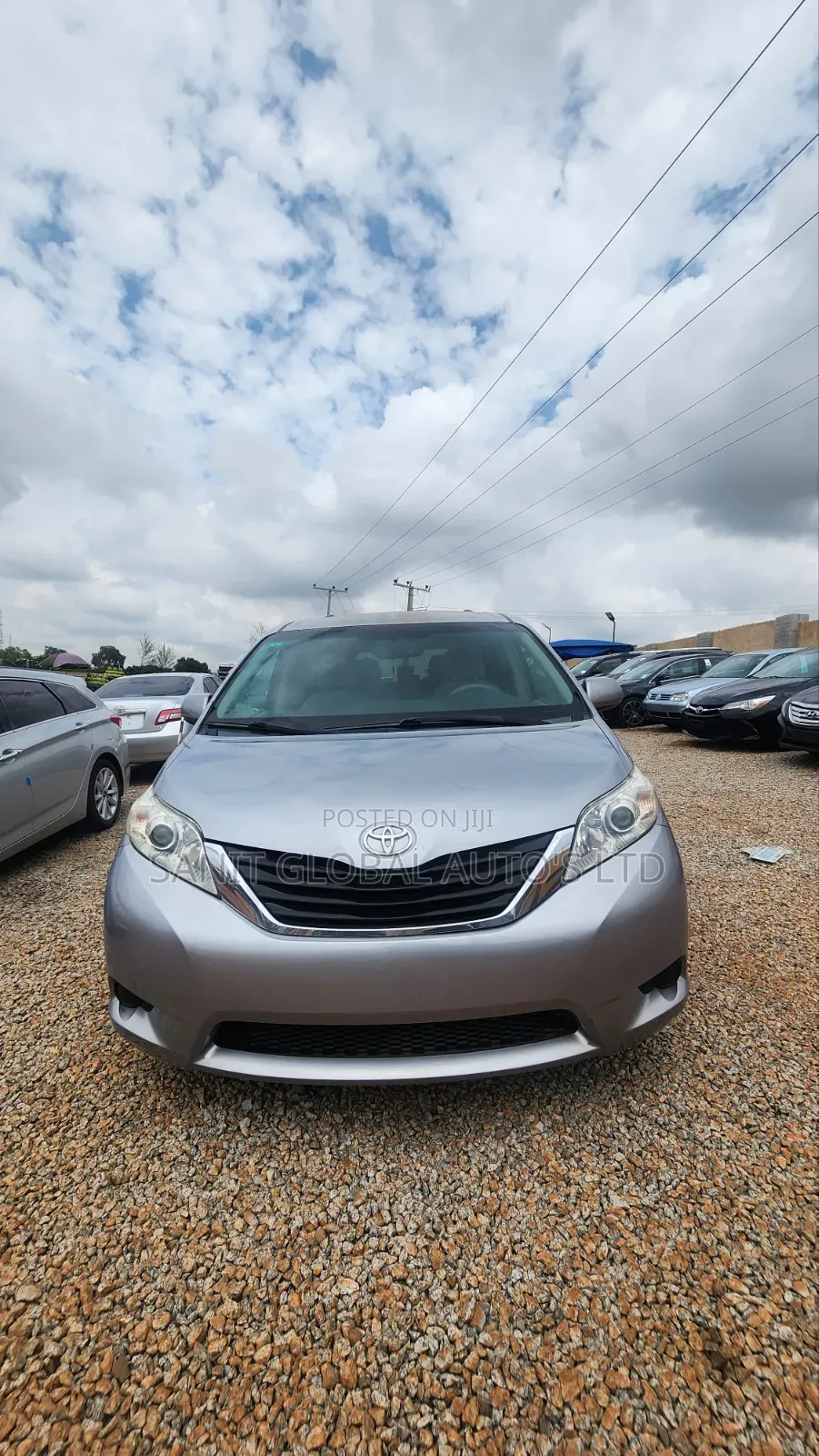 Toyota Sienna 2012 Silver