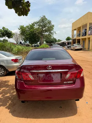 Lexus ES 2012 Red