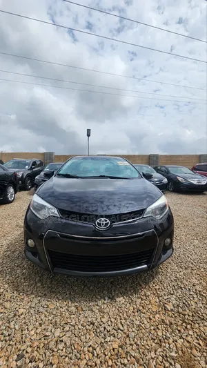 Toyota Corolla 2015 Black