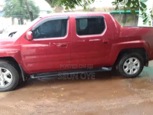 Honda Ridgeline 2006 Red