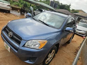 Toyota RAV4 2008 Blue