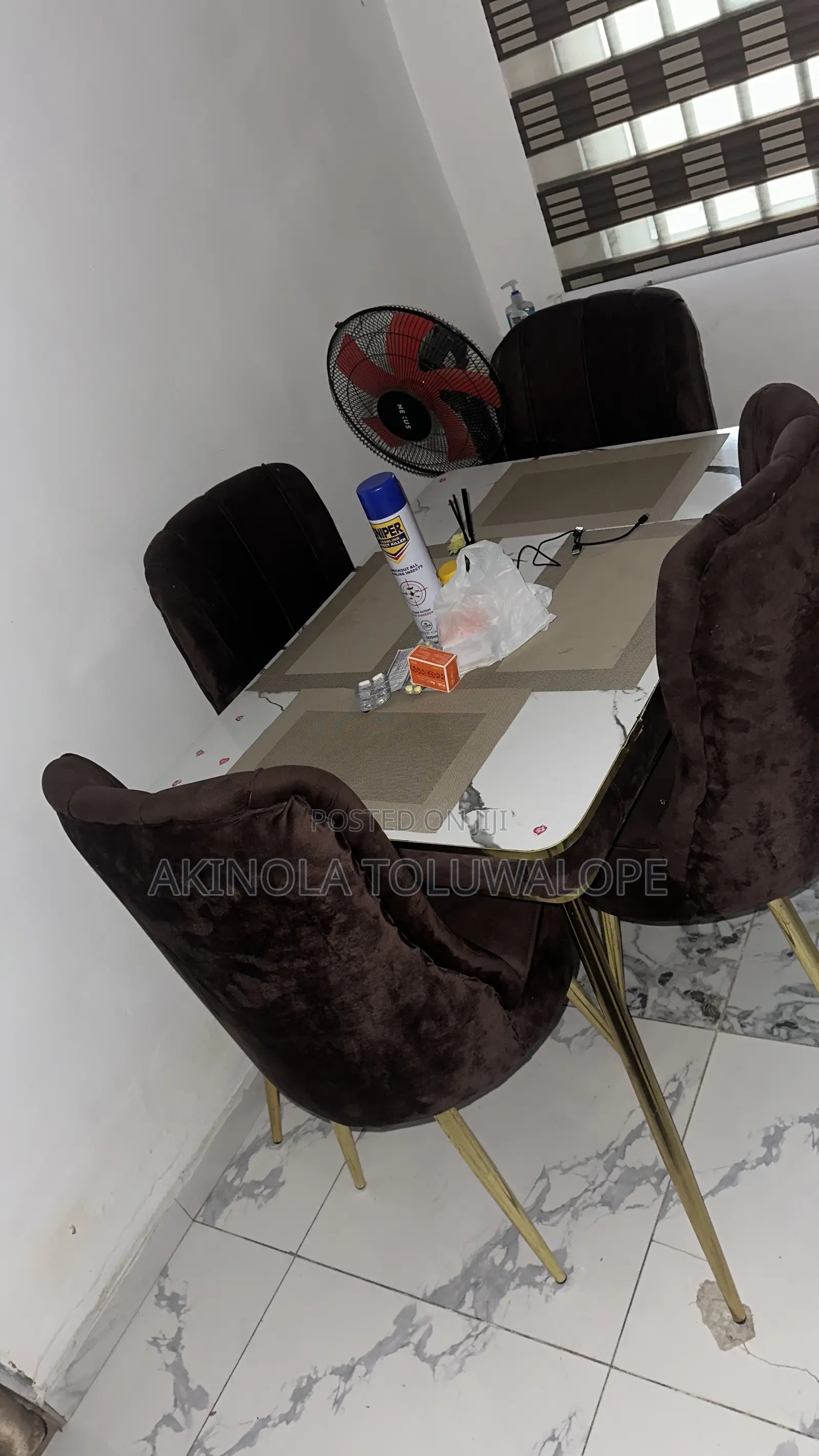 Dinning Table
