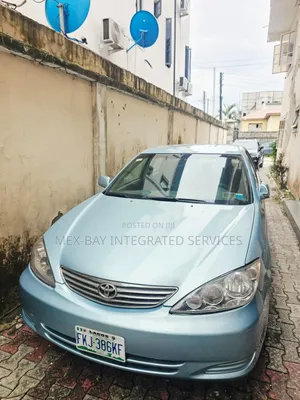 Toyota Camry 2006 Blue