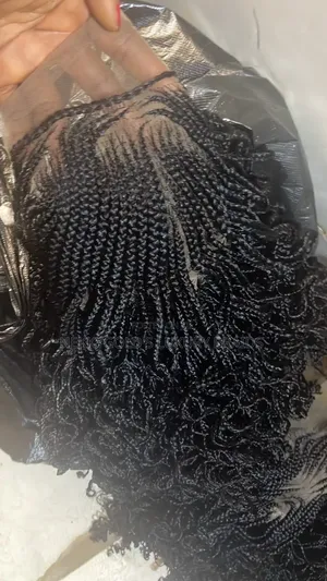 Stylish Ghana Weavon With Curls, 14 Inches