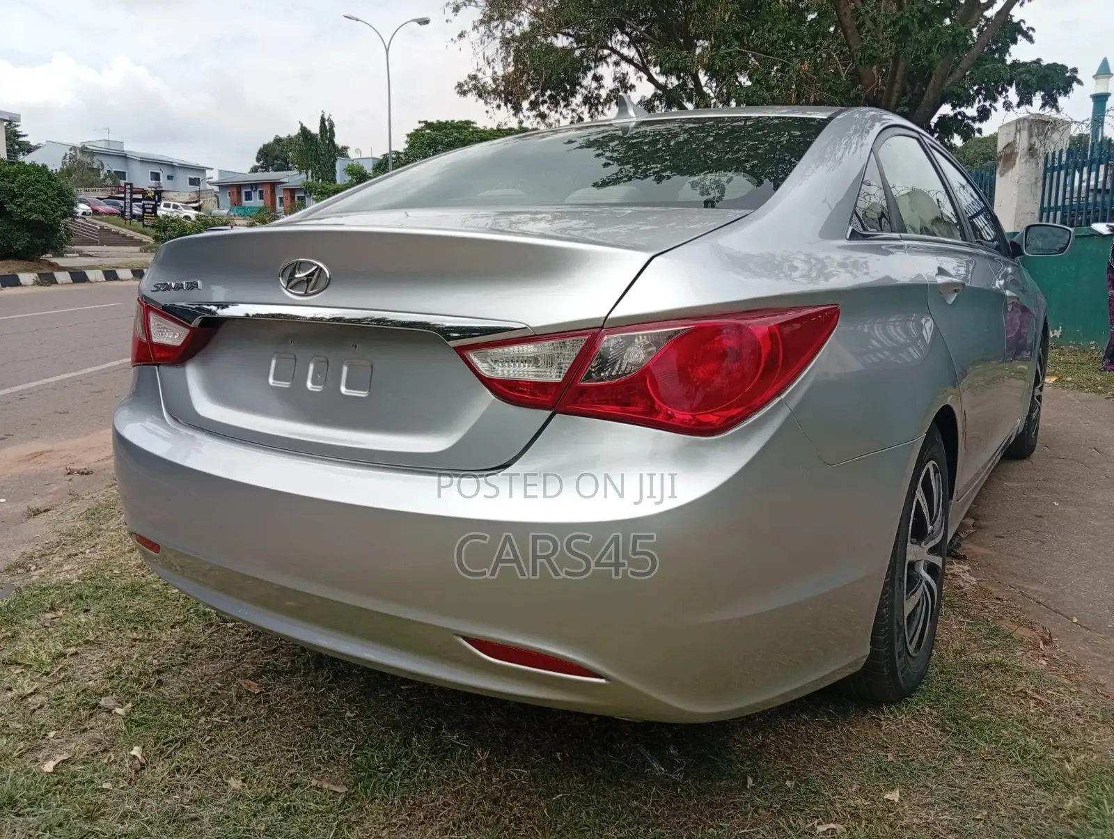 Hyundai Sonata 2012 Silver