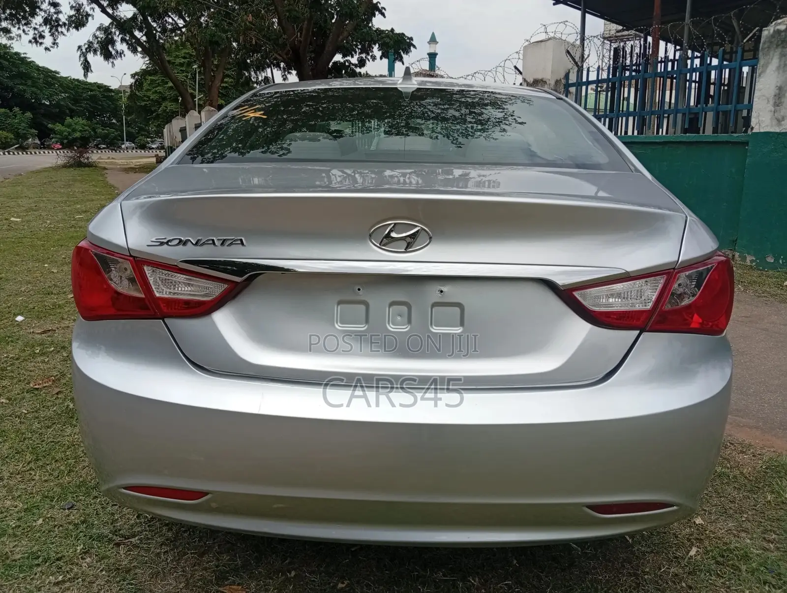 Hyundai Sonata 2012 Silver
