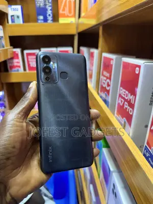 Infinix Hot 12 play 64 GB Black