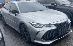 Toyota Avalon XSE Nightshade 2021 Silver
