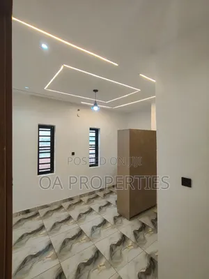 1bdrm Apartment in Off Ui Third Gate,  for rent