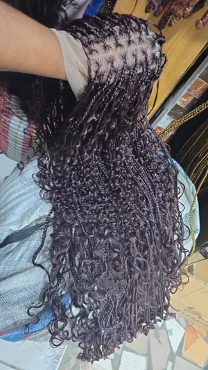 40 Goddess Available, Inches Different Colors